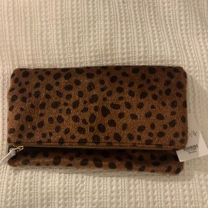 Foldover brown & black cheetah print clutch NWT